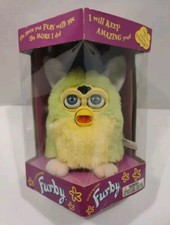 Vintage Electronic Furby Kiwi NIB 1999