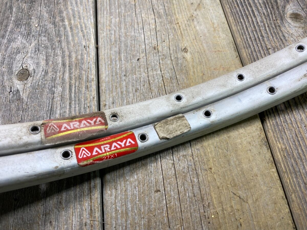ARAYA JAPAN 27x1 CLINCHER RIMS 36H ALLOY VINTAGE BIKE ARAYA JAPAN 27x1 CLINCHER RIMS 36H ALLOY VINTAGE BIKE