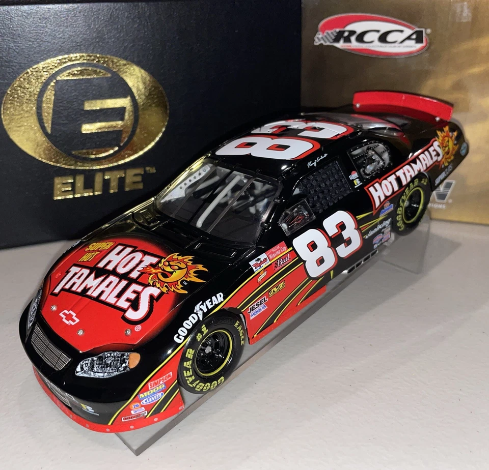 Kerry Earnhardt #83 2003 Hot Tamales Monte Carlo 1/24 Elite NASCAR Diecast Foto 2 de 4