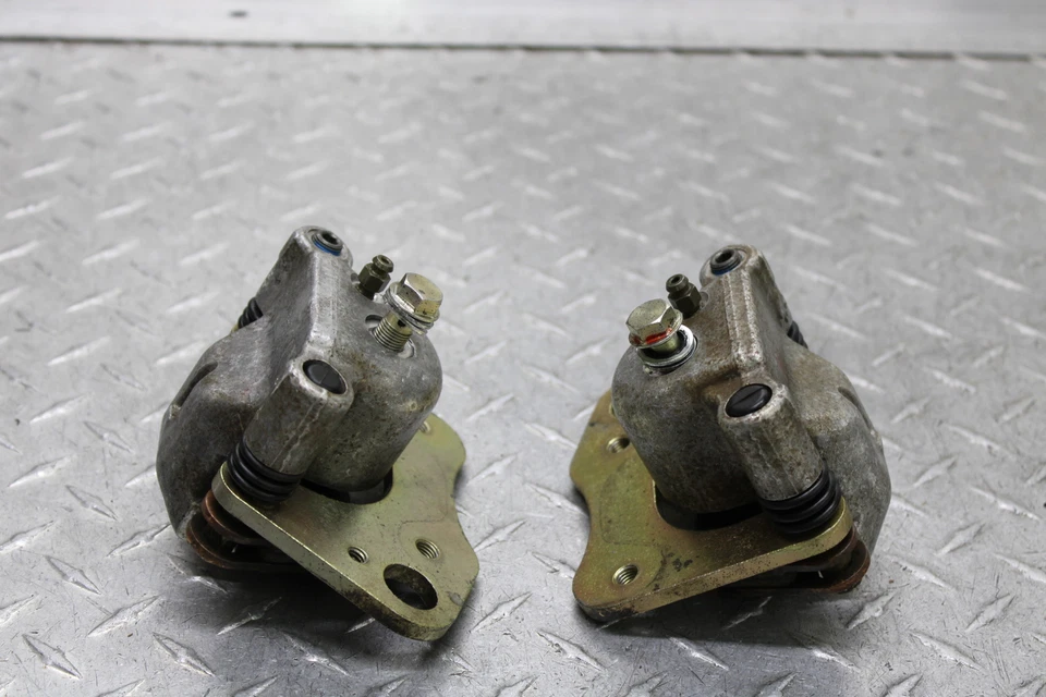 2015 POLARIS SPORTSMAN 570 EPS FRONT BRAKE CALIPER 1911616 1911617 - Image 4 of 4