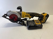 DEWALT DCS571 (P05024694)