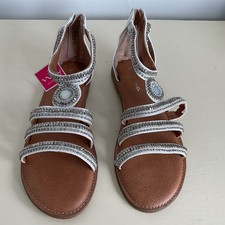 Nina Sparkly Rhinestone Ankle Strap Flat Sandal Women Size 5 wedding summer