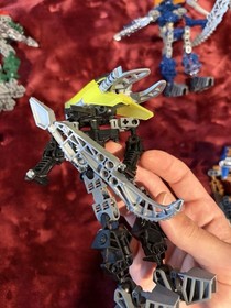 LEGO Bionicle Vahki Lot Of 5 Figures With Two Extra Figures - Incomplete