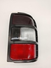 Feu arrière Mitsubishi MONTERO