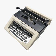 Olivetti Lettera 15 Vintage Manual Typewriter - Fully Serviced - Classic Pica thumbnail