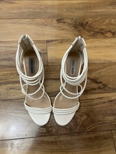 Steve Madden cinturino alla caviglia donna bianco con cinturino stiletto zip punta aperta 9