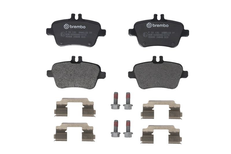 Plaquettes de frein avant Brembo P 50 135 pour berline Infiniti Q30 2.0 essence