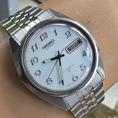 Vintage SEIKO 7009-8279-p men's automatic watch day/date March 1979
