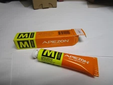 Apiezon M silicone halogen-free high vacuum grease