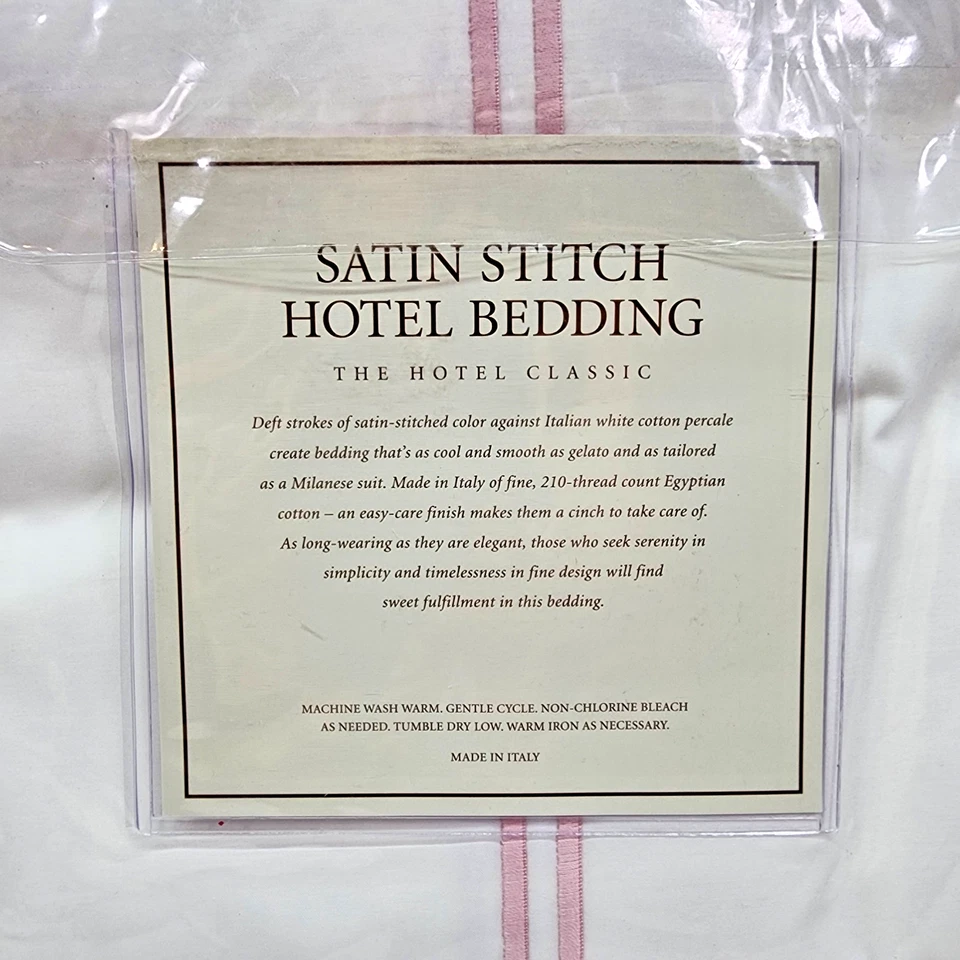 Herrajes de restauración doble puntada satinada blanca con funda nórdica Blush King Italia Foto 3 de 4