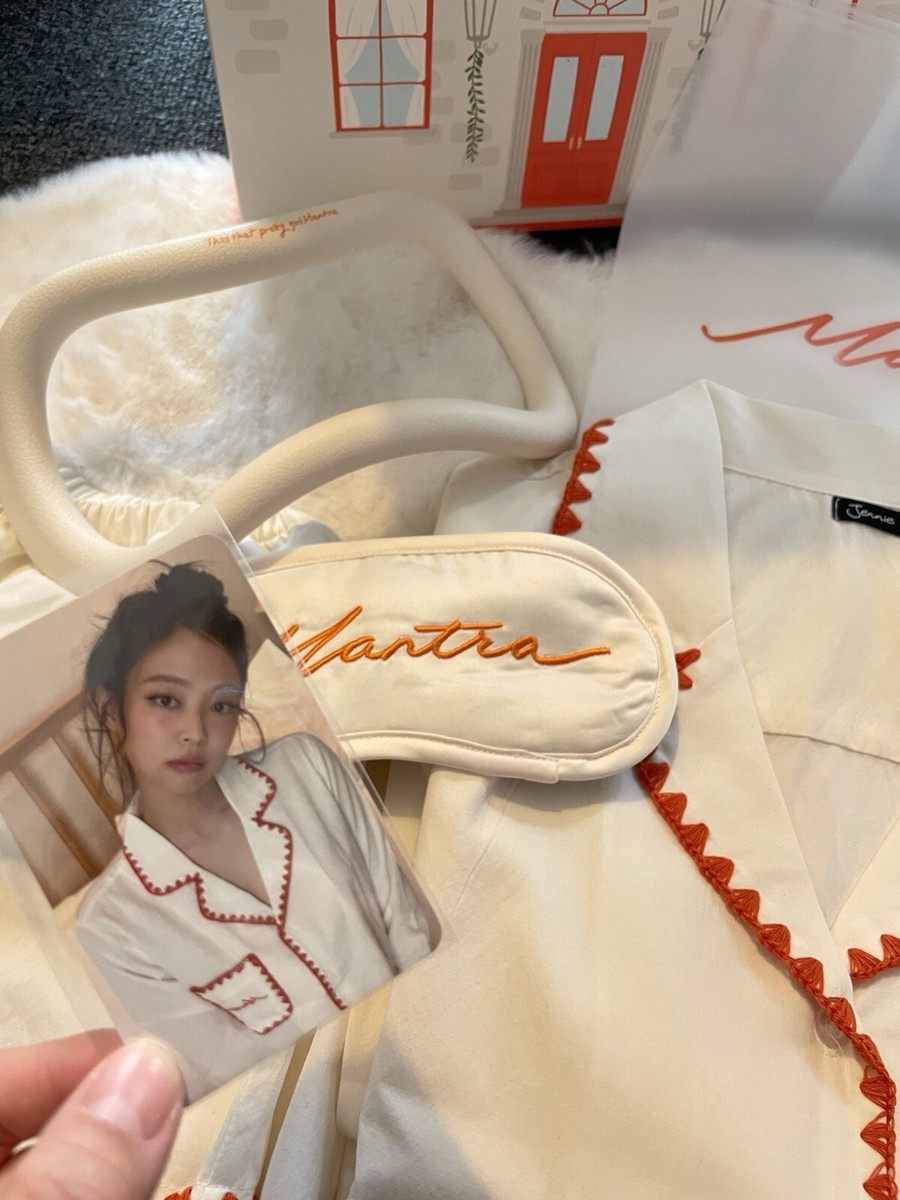 BLACKPINK JENNIE ジェニ mantra パジャマ セット BLACKPINK JENNIE ジェニ mantra パジャマ セット - メルカリ