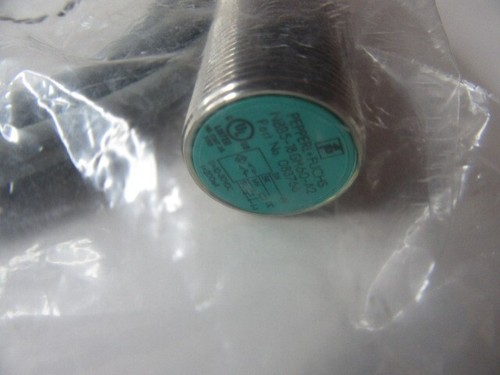 1pcs New For Pepperl Fuchs Plug in proximity switch NBB5 18GM50 A2 V1