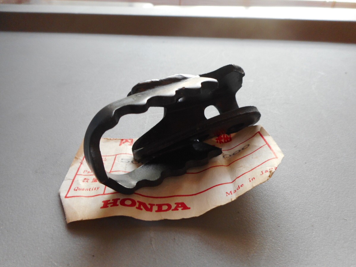 NOS Honda CR80 XL250 XR250 XR500 Genuine OEM Left Foot Peg Rest