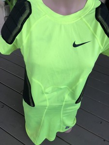 nike pro neon