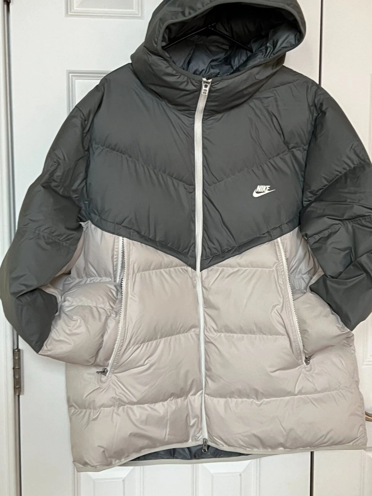 Men's Nike Sportswear Storm-FIT Windrunner Jacket DR9605 084 Size XL, XXL