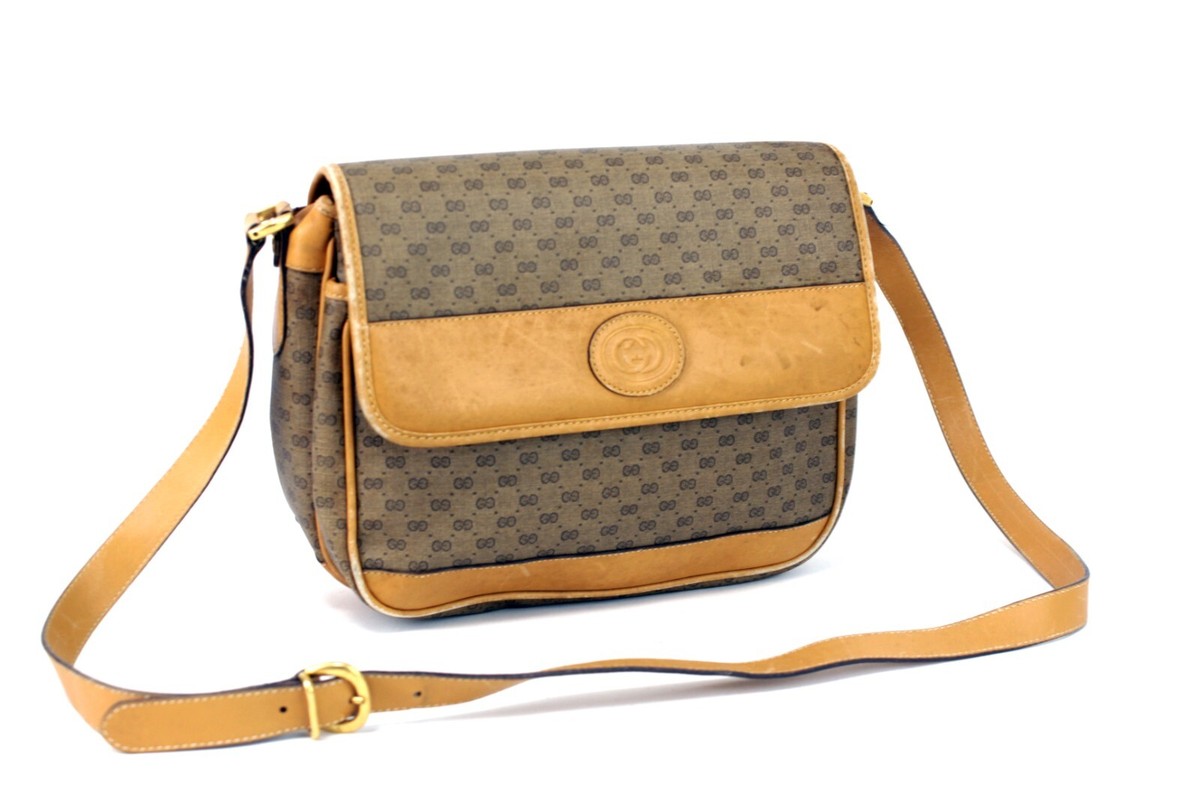 Auth Gucci Micro GG Brown PVC & Leather Crossbody Shoulder Bag
