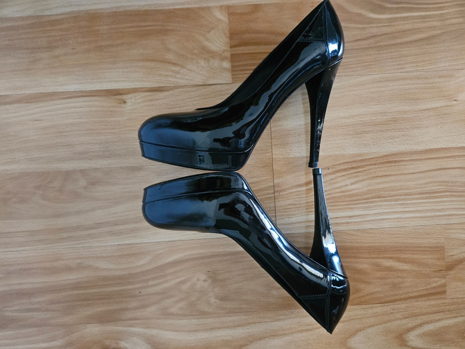 Décolleté tacchi Yves Saint Laurent YSL neri mozzafiato e sexy taglia EUR 40 US 9