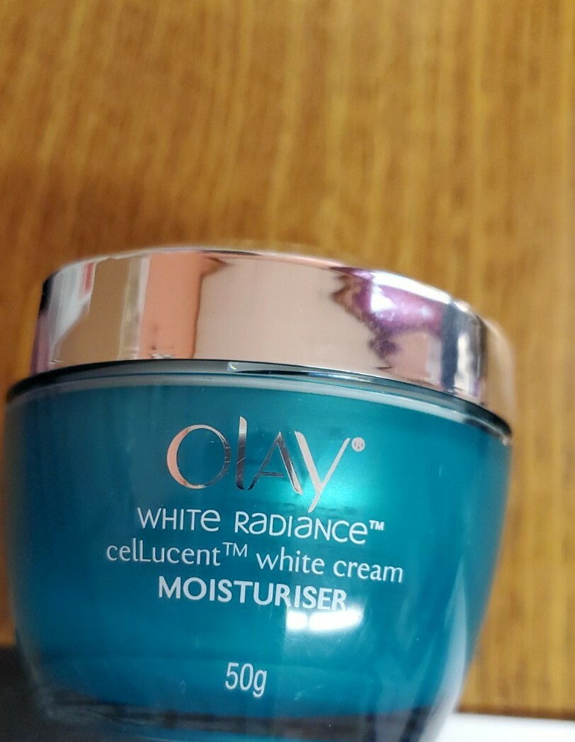 white radiance day cream