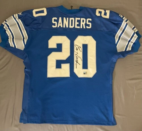 Barry Sanders Signed Detroit Lions Jersey Autographed JSA Certified Auto-NFL HOF