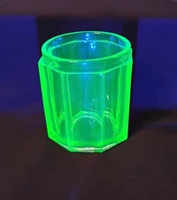 Vintage green uranium glass octagon tobacco medicine jar no lid