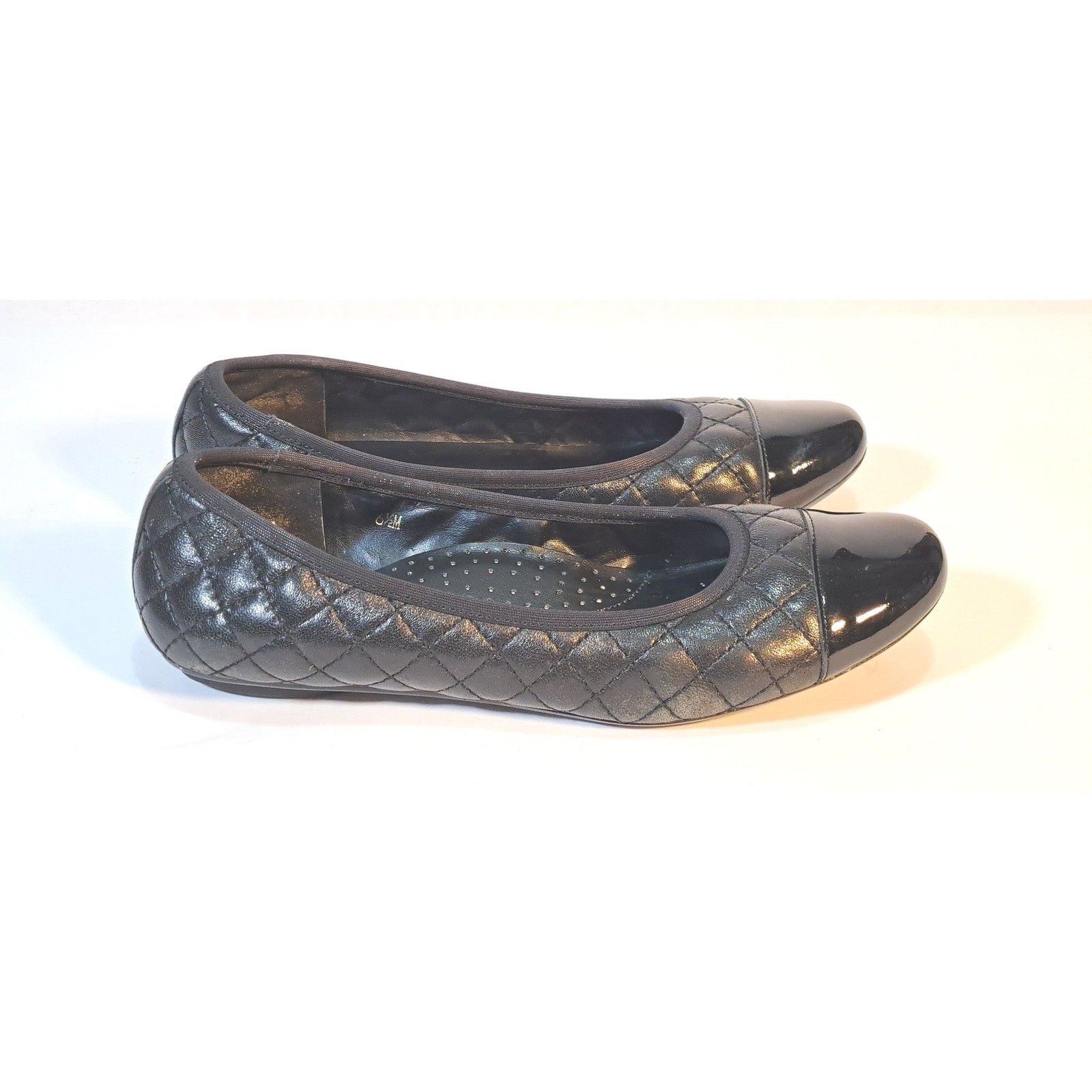 Vanelli Black Quilted Ballet Flats with Patent Cap Toe Women's Size 6.5