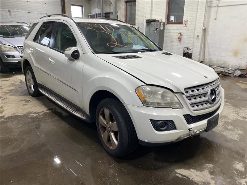 ESPEJO RETROVISOR INTERIOR MERCEDES-BENZ ML320 ML350 2009 09 1348682 Foto 3 de 4