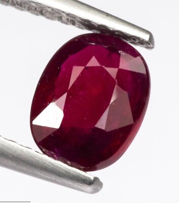 Naturrubin - zertifiziert - feine Farbe - 1,04ct - Edelstein
