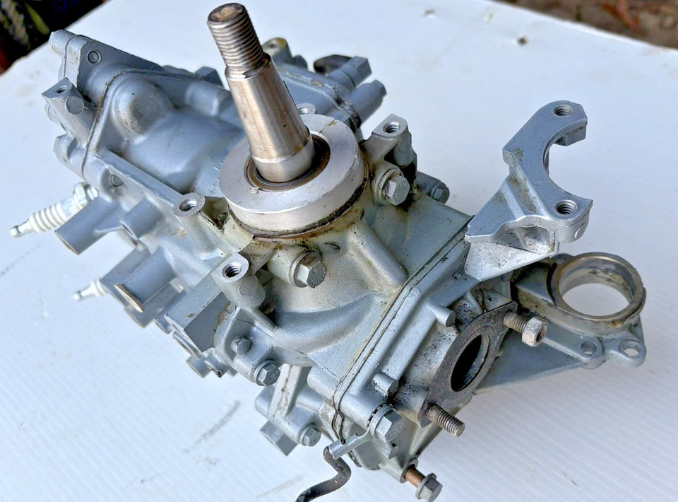 393168 394449  Power Head JOHNSON EVINRUDE 8 HP Powerhead 150PSI Comp Outboard - Image 4 of 4