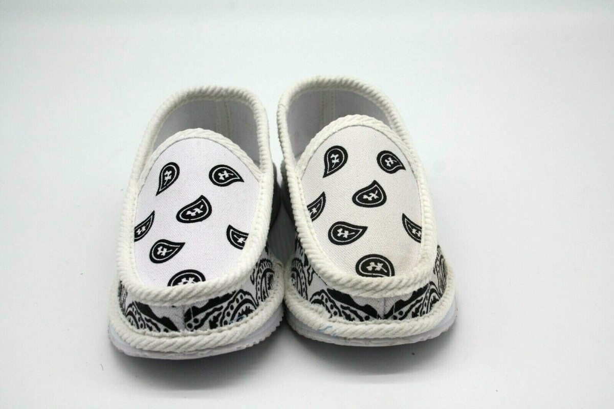 Trooper America Unisex Bandana Paisley Slip On Shoes White/black Mens Size 9 Amazon.com | Trooper America Men main image 3