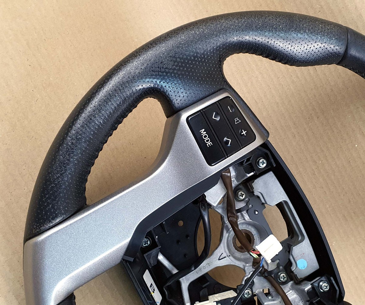 Toyota 4runner 2010-2018 multimedia controll steering wheel