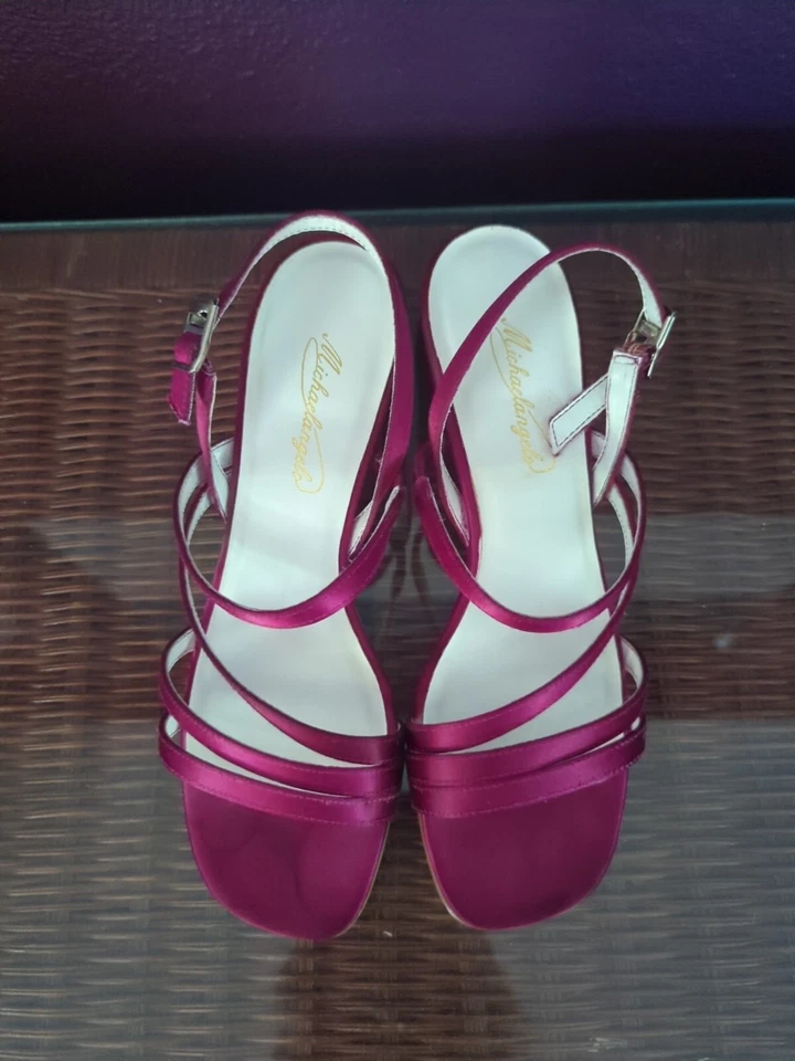 David’s Bridal Heels Azelea Size 7. - Image 4 of 4