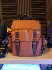 Luxury leather shoulder bag, Beige - laptopsleeve , classic, 1 of 1, hand made