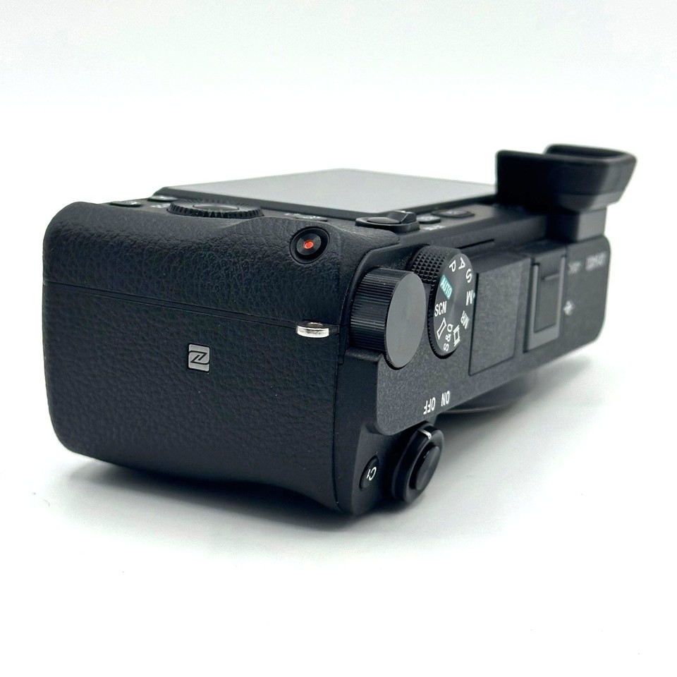 [Mint] Sony Alpha a6400 ILCE-6400 Camera Body (Shutter Count: 2,499 ...