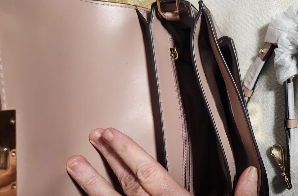 NUEVA Bandolera Michael Kors Sloan - La correa todavía está envuelta en fábrica. - Foto 4 de 4