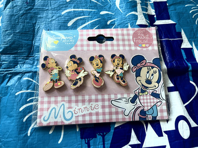 Disney Pin Trading Booster Minnie Your Best Friend Vichy 4 Pins