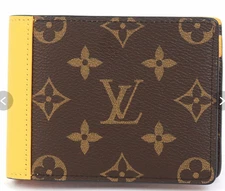 New Louis Vuitton M12837 Multiple Wallet Monogram Macassar Safran Yellow Used