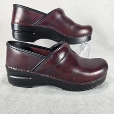 Dansko Professional Shoes Womens Size 36 Burgundy Leather Clogs Slip Resistant