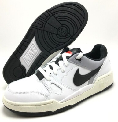 送料込み 追跡あり Nike Full Force Low \