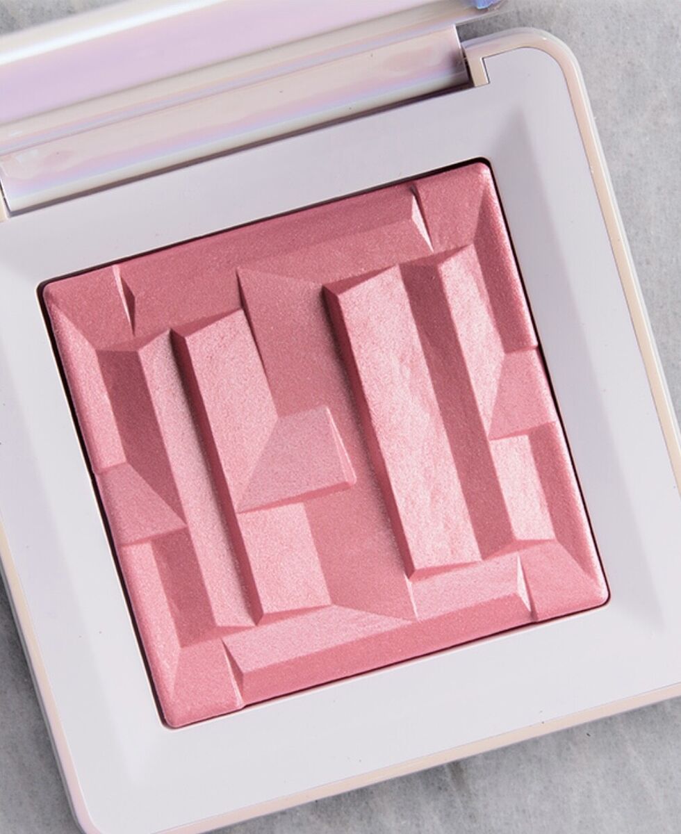 Haus Labs Lady Gaga Bio Radiant Gel Powder Highlighter Pick Haus Labs Lady Gaga Bio Radiant Gel Powder Highlighter Pick