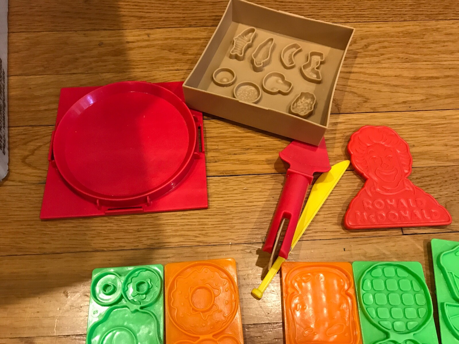 play doh pizza hut