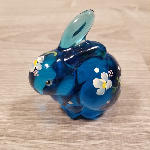 Fenton Pale Blue Opalescent Iridized Art Glass Bunny Rabbit Floral & Signed