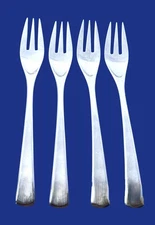 WMF DOMUS/BRASILIA Stainless Flatware (No Country) - Set of 4 Pastry Fork 6 1/8"