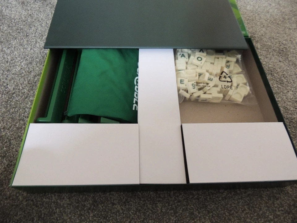 Mattel Scrabble Original Classic Board Tile Game - Y9592 - Image 4 of 4