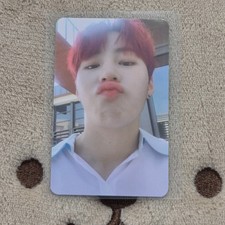 Carte photo officielle Wanna One To Be One rose ver Ha Sungwoon