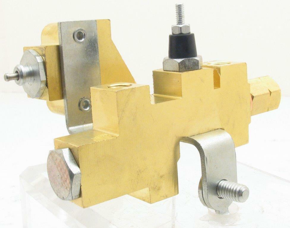 Brake Proportioning Valve Replacement For Ford Fairlane, Galaxie & Mustang - Disc/Drum Systems