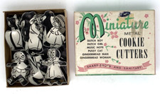 Vtg 6 Piece MINIATURE Metal Cookie Cutters 1450 Dutch Boy & Girl Gingerbread Man