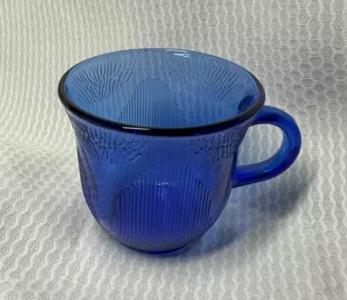 GLOWS ~ Vintage Fortecrista Mexico 7 oz Cobalt Blue Sunflower Glass Coffee Mug
