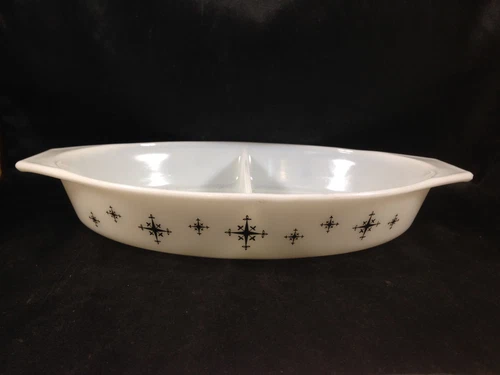 Vintage PYREX Black Star Atomic Compass Divided 1-1/2 Qt Casserole Dish No Lid