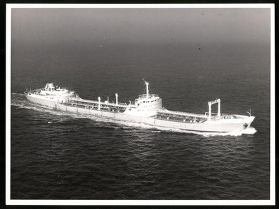 Fotografie Tankschiff / Tanker North Monarch auf ruhiger See 