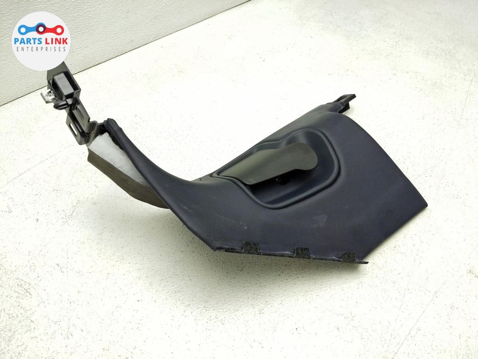 2016-20 BENTLEY BENTAYGA FRONT LEFT TRIM FLOOR DOOR SCUFF STEP KICK COVER BLUE